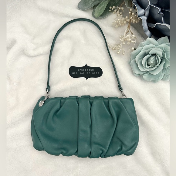 STAUD Bean Convertible Bag bundle - Picture 3 of 6